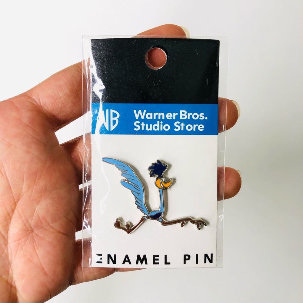 Vintage 2000 Warner Brothers Roadrunner Enamel Pin Main Loony Tunes Character